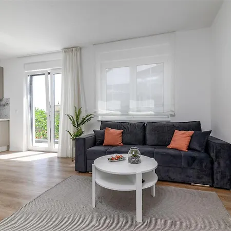 Bohemia By Interhome *